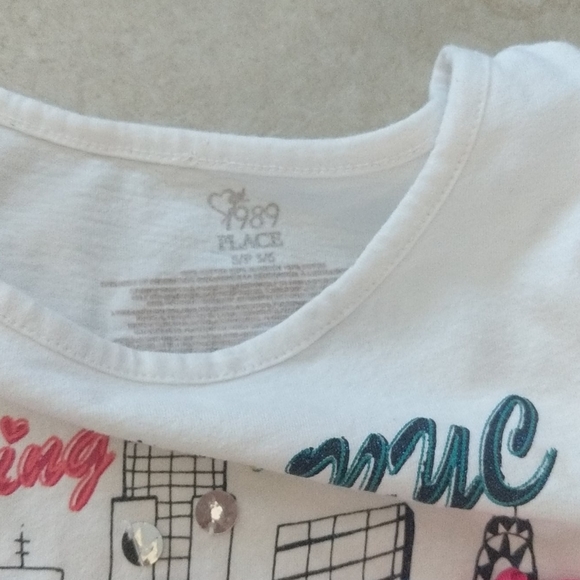 Girls 5/6 taxi New York City shopping shirt - Picture 3 of 3